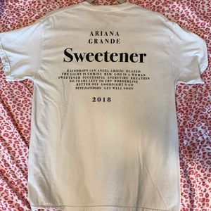 Ariana Grande tee